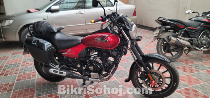 Avenjer 160cc Street with ABS Just Like New Urgent Sale